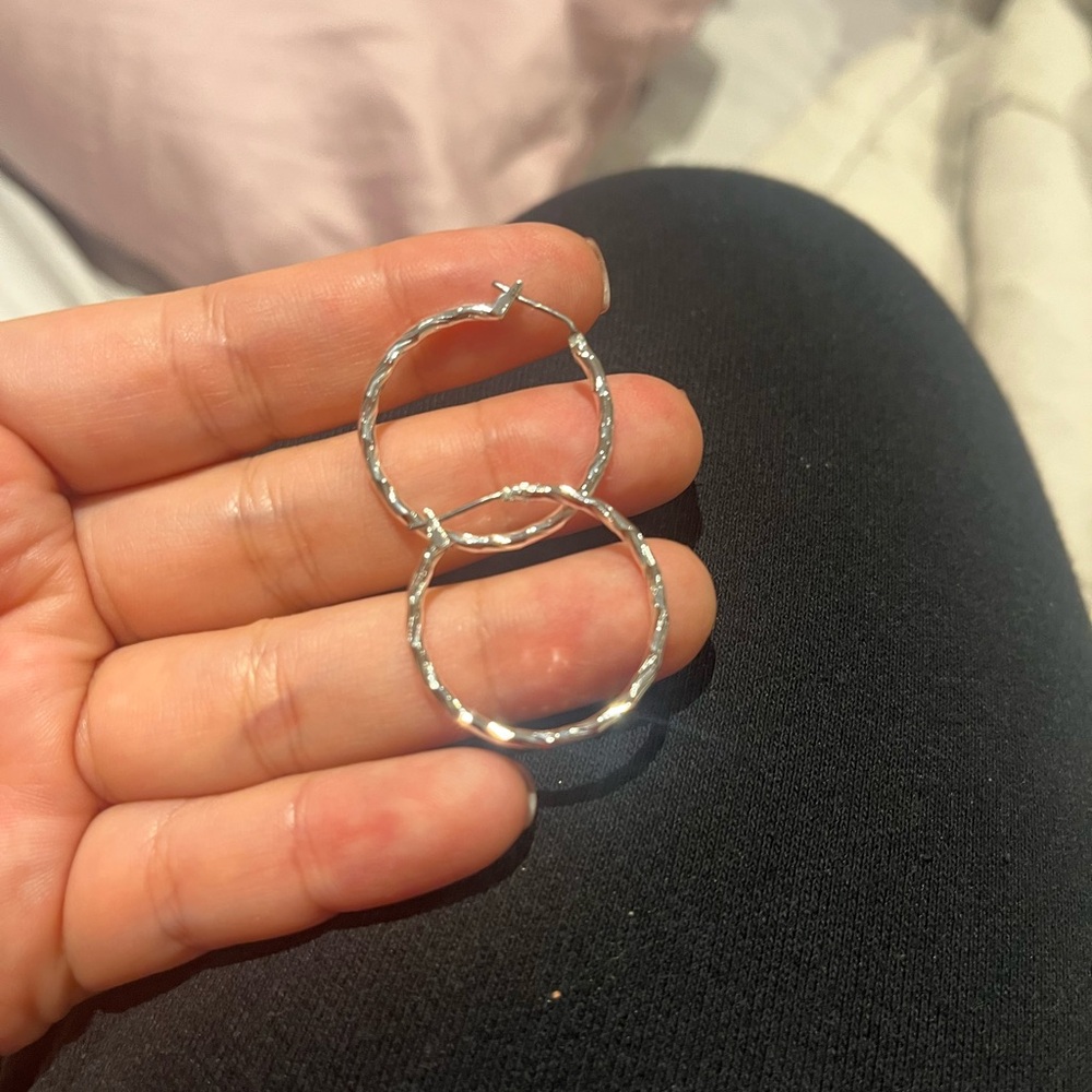 NWOT 1 inch Twisted Silver Hoop Earrings